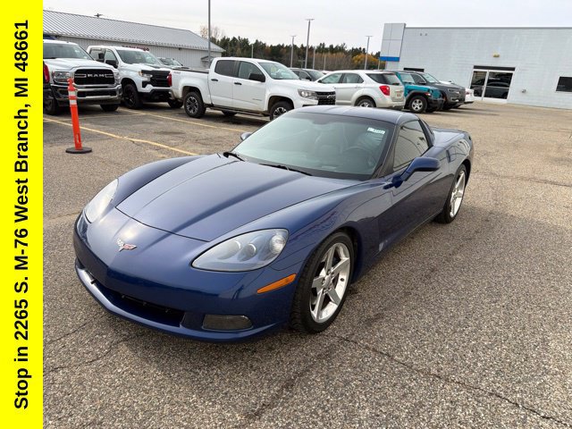 Used 2005 Chevrolet Corvette Coupe w/ Preferred Equipment Group RWD image 6