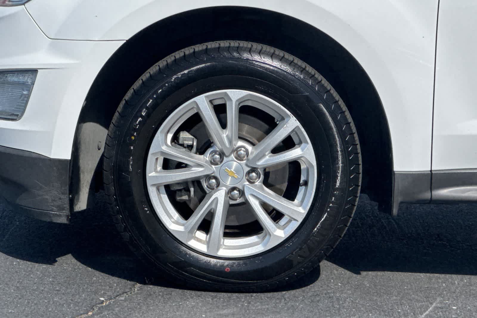 Used 2017 Chevrolet Equinox LT w/ Convenience Package FWD image 28
