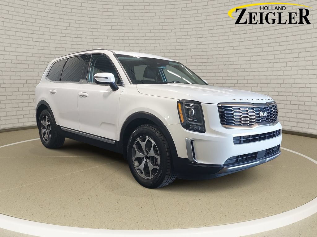 Used 2020 Kia Telluride EX w/ Towing Package AWD/4WD image 3