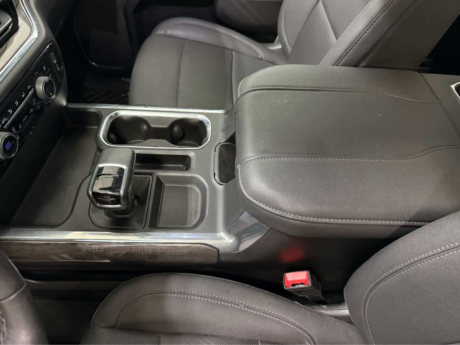 Certified 2023 Chevrolet Silverado 1500 LTZ w/ LTZ Premium Package AWD/4WD image 25