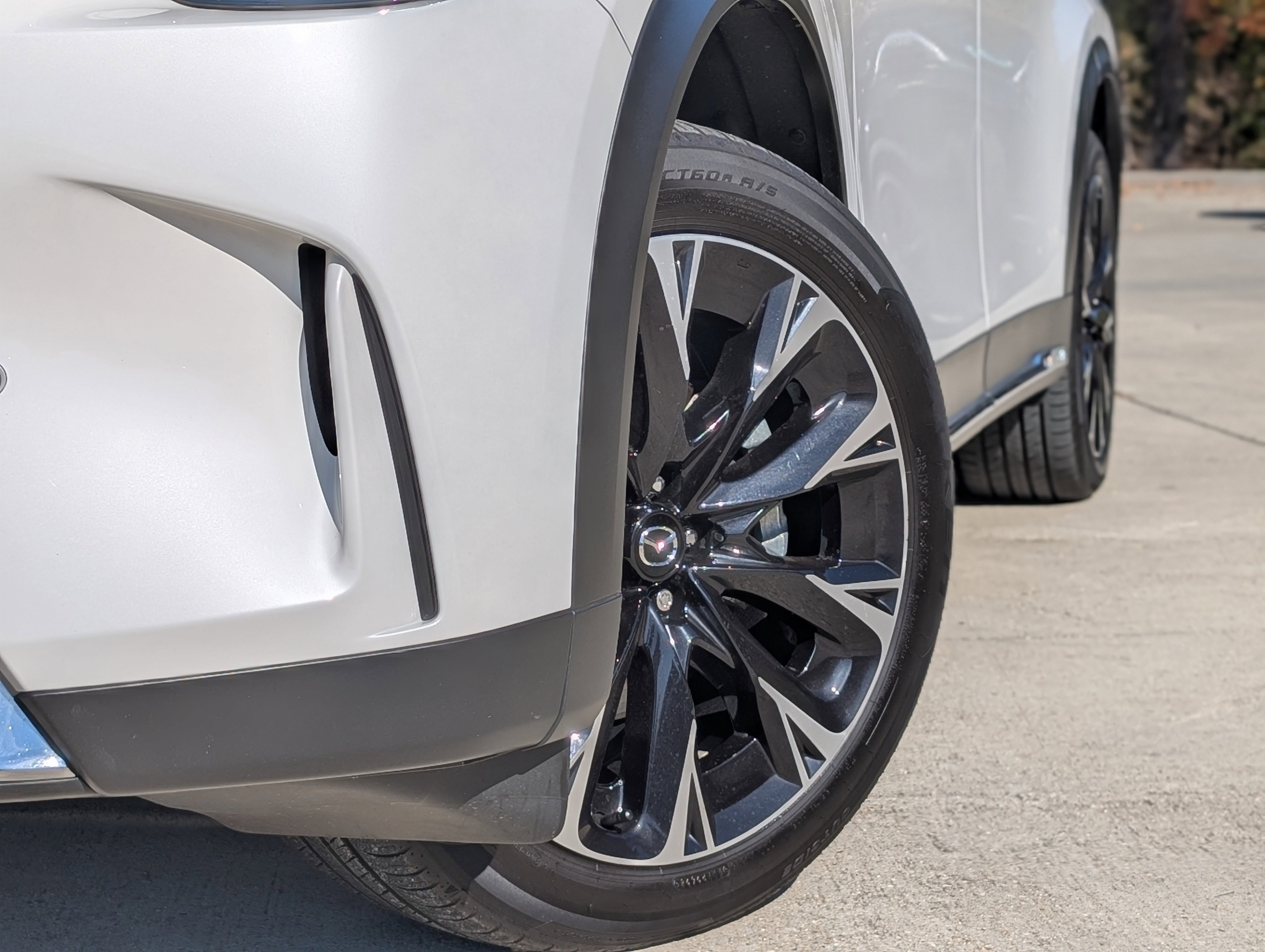 Used 2025 MAZDA CX-90 Plug-In Hybrid w/ Premium Plus image 35