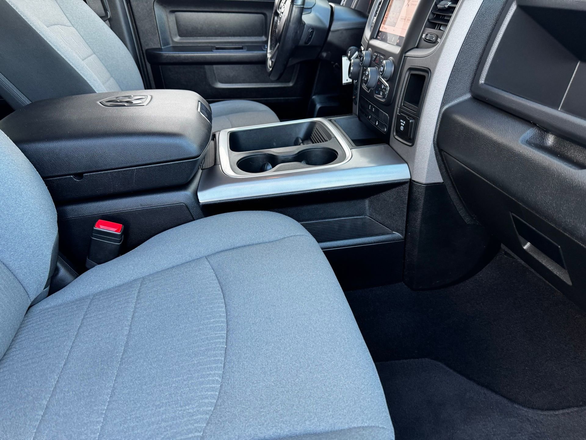 Used 2023 RAM 1500 Express w/ Wheel & Sound Group image 9