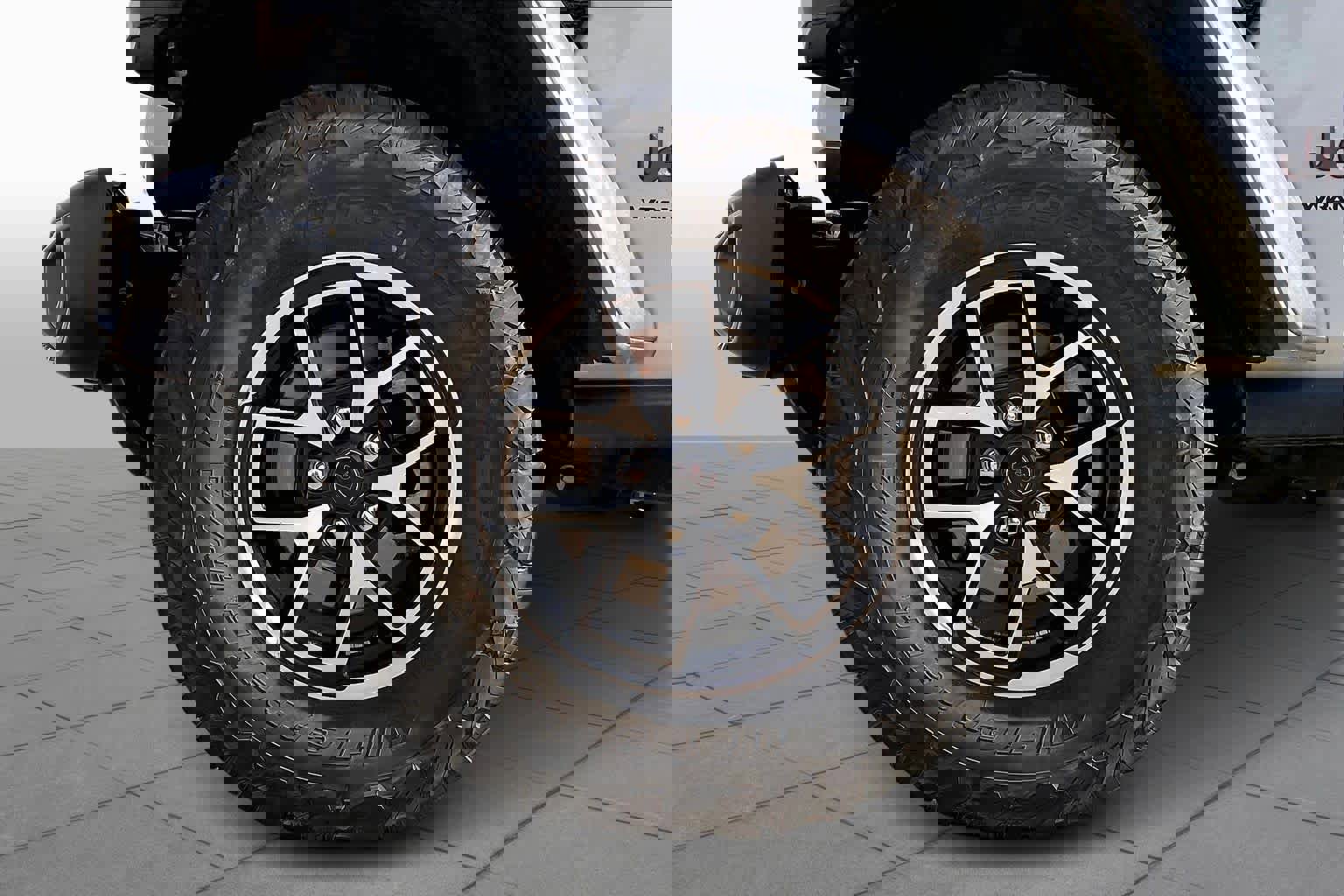 Used 2024 Jeep Wrangler Unlimited Rubicon image 9