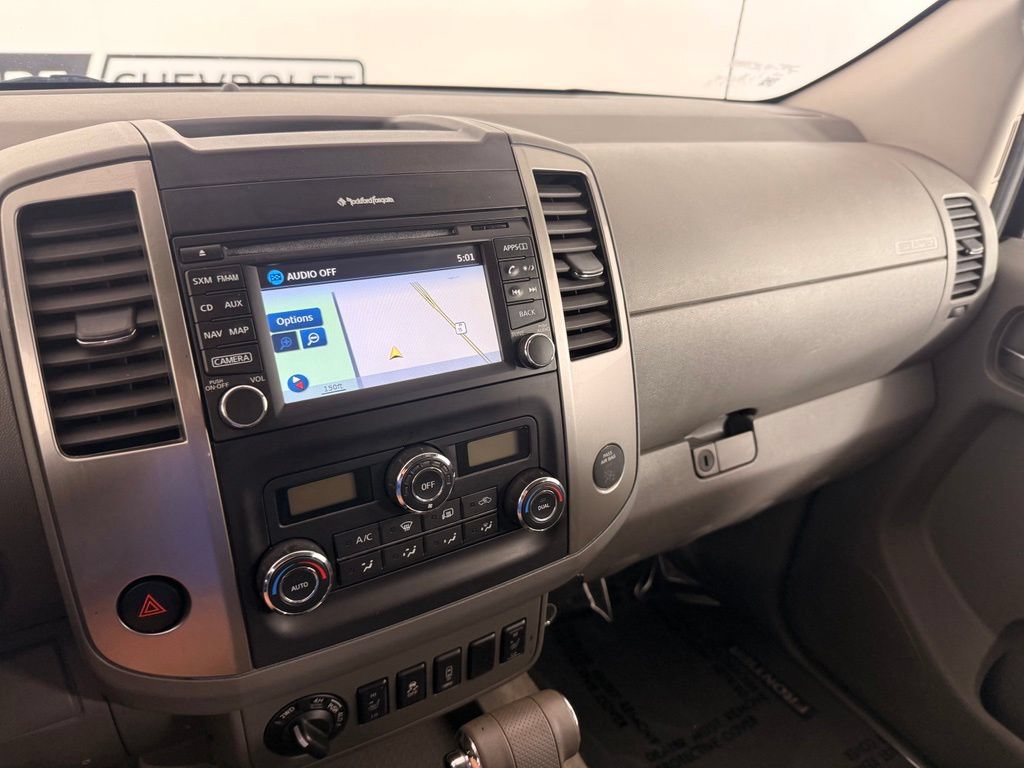 Used 2015 Nissan Frontier SL AWD/4WD image 36