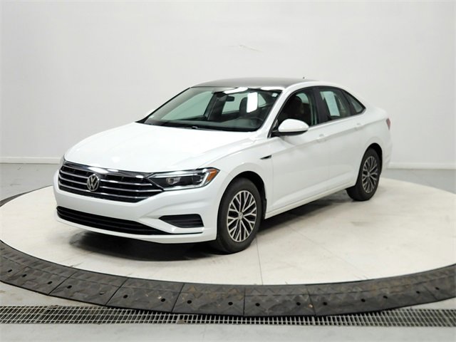 Used 2019 Volkswagen Jetta SEL image 3