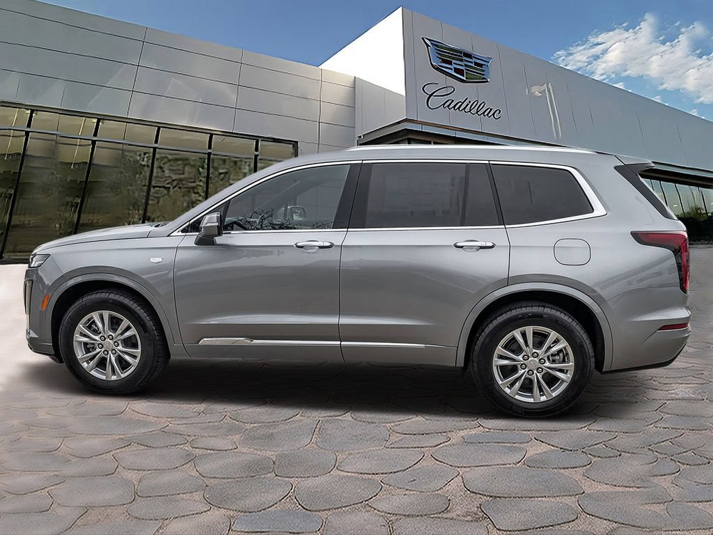 New 2025 Cadillac XT6 Luxury FWD image 2