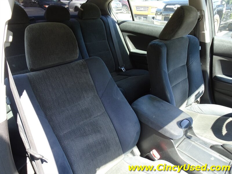 Used 2009 Honda Accord LX image 16