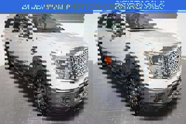 Used 2018 Nissan Titan Platinum Reserve w/ Platinum Utility Package image 8