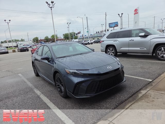 Used 2026 Toyota Camry SE w/ Multimedia Upgrade Package AWD/4WD image 1