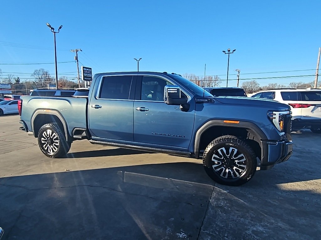 New 2026 GMC Sierra 2500 Denali Ultimate w/ Max Trailering Package image 2