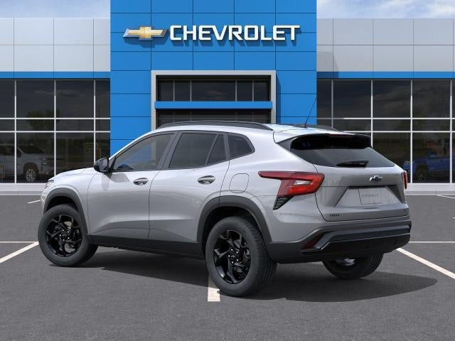 New 2026 Chevrolet Trax LT w/ Driver Confidence Package FWD image 3