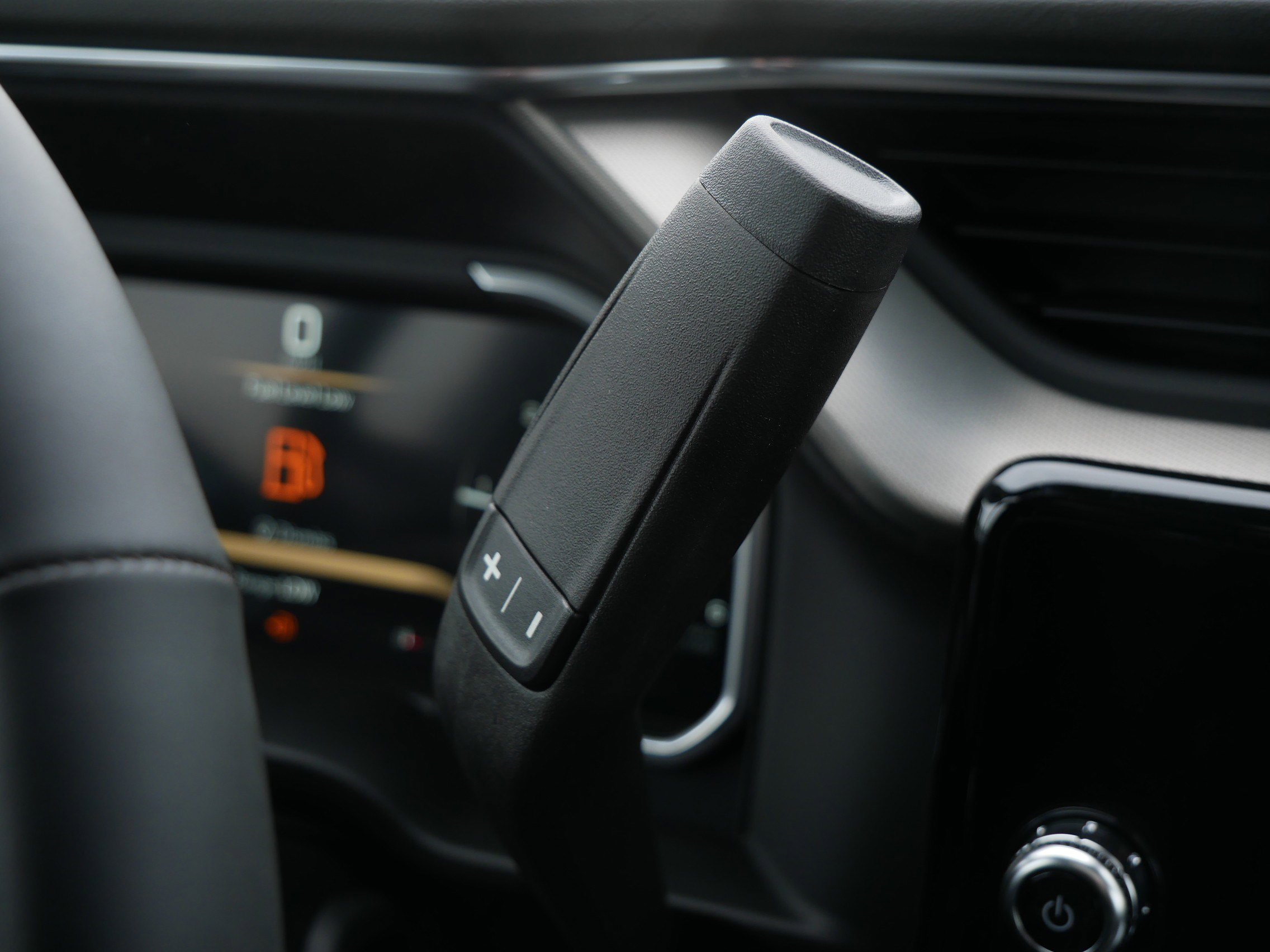 New 2026 GMC Sierra 3500 Denali w/ Denali Reserve Package image 9