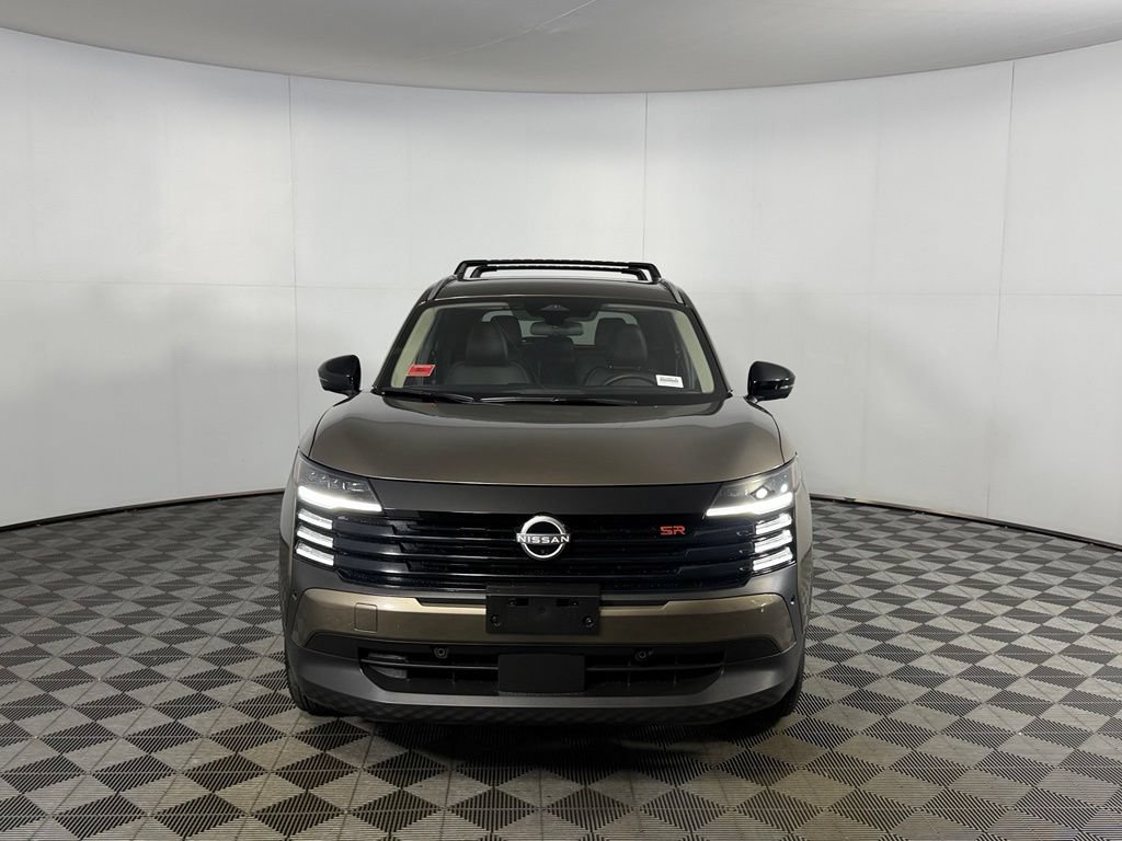 Used 2026 Nissan Kicks SR w/ Cold Weather Package FWD image 11