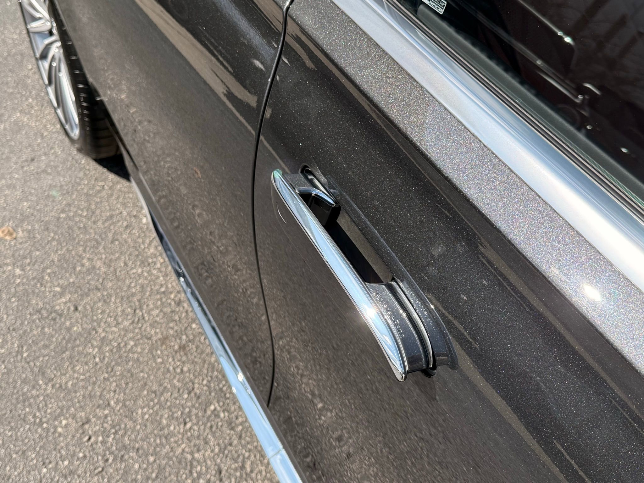 Used 2022 Mercedes-Benz S 580 4MATIC Sedan w/ AMG Line Package image 15