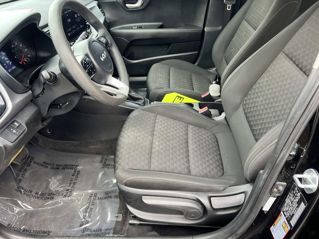 Used 2022 Kia Rio LX FWD image 14