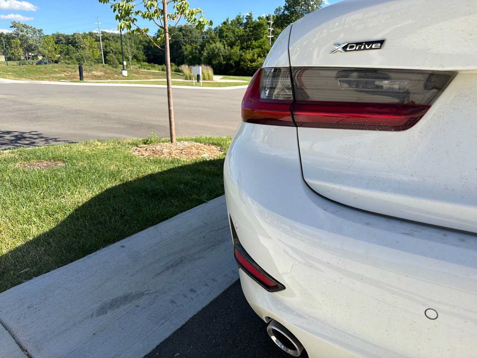 Used 2020 BMW 330i xDrive Sedan w/ Premium Package AWD/4WD image 9