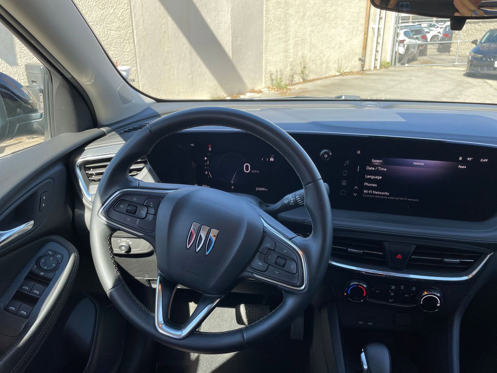 Used 2025 Buick Encore GX Preferred image 33