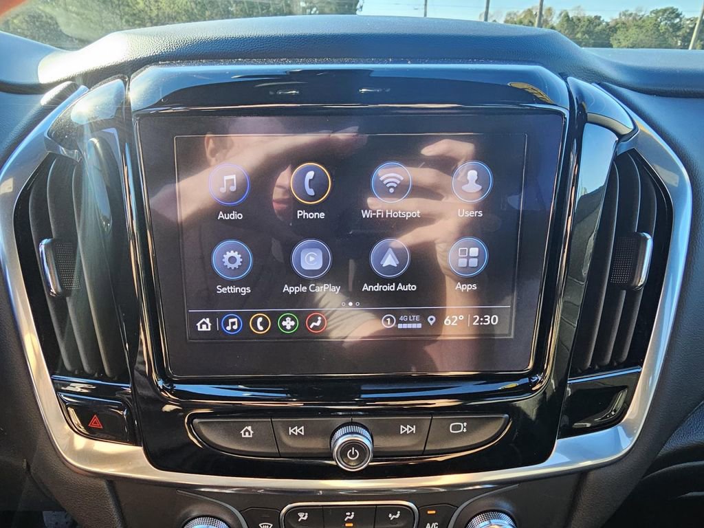 Used 2022 Chevrolet Traverse LT w/ LPO, Floor Liner Package image 19