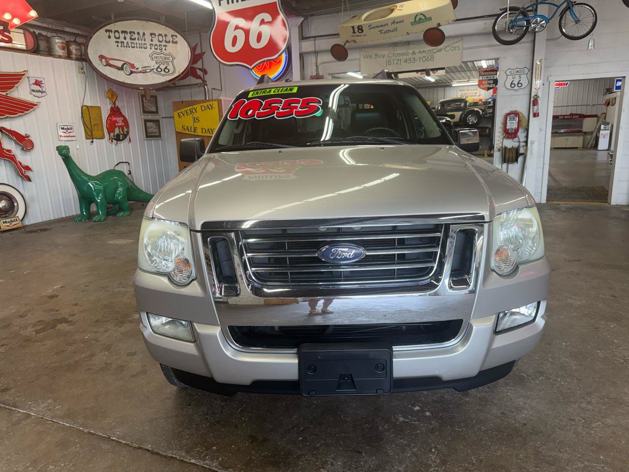 Used 2007 Ford Explorer Sport Trac Limited RWD image 8