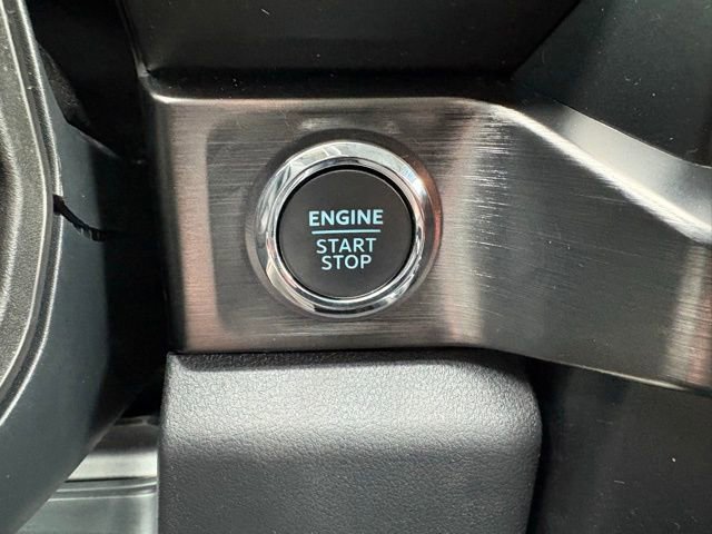 Used 2024 Ford F250 Lariat w/ Lariat Ultimate Package image 30