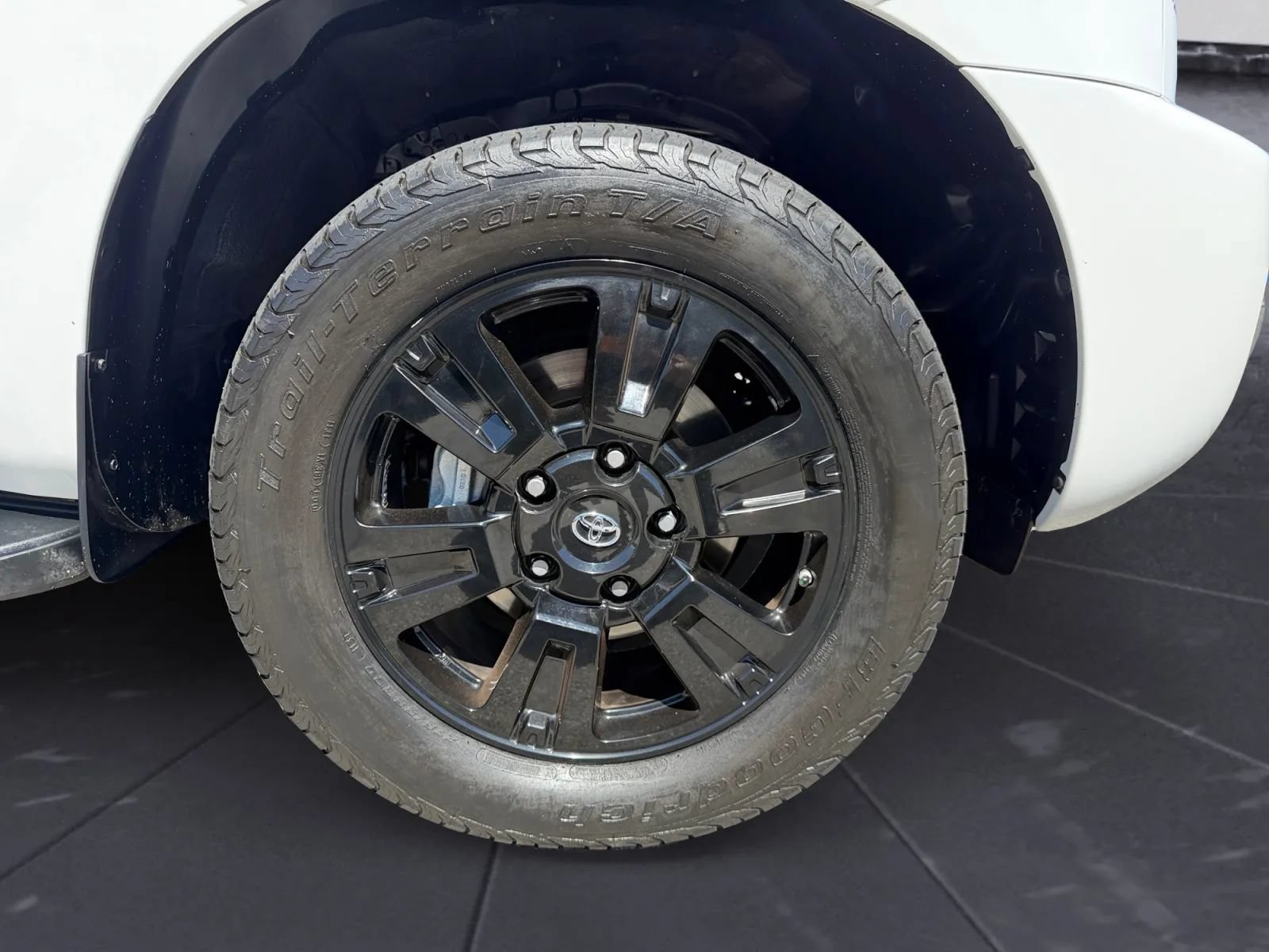 Used 2019 Toyota Sequoia TRD Sport w/ TRD Sport Premium Package AWD/4WD image 30