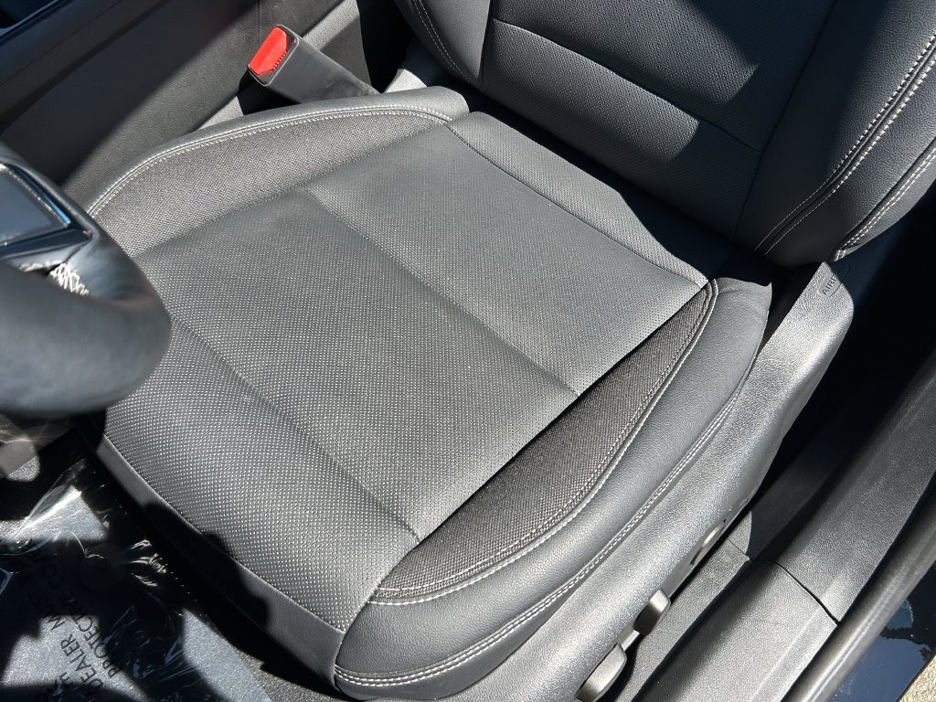 Used 2024 Chevrolet Blazer EV LT AWD/4WD image 15