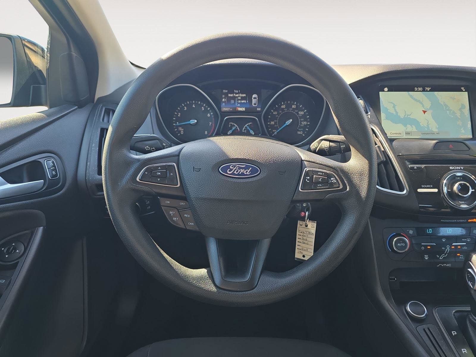Used 2017 Ford Focus SEL FWD image 11