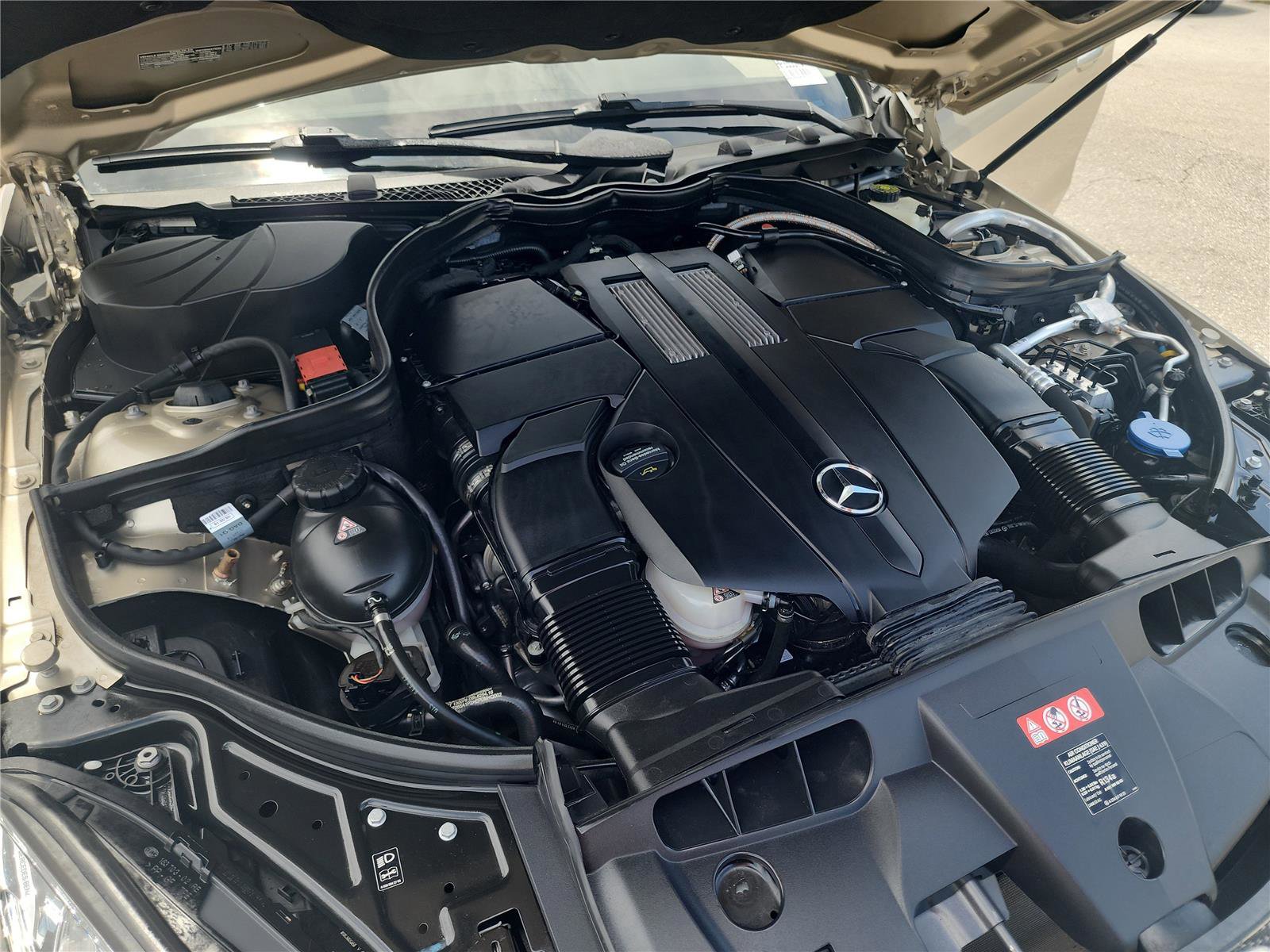 Used 2017 Mercedes-Benz E 400 Coupe image 11