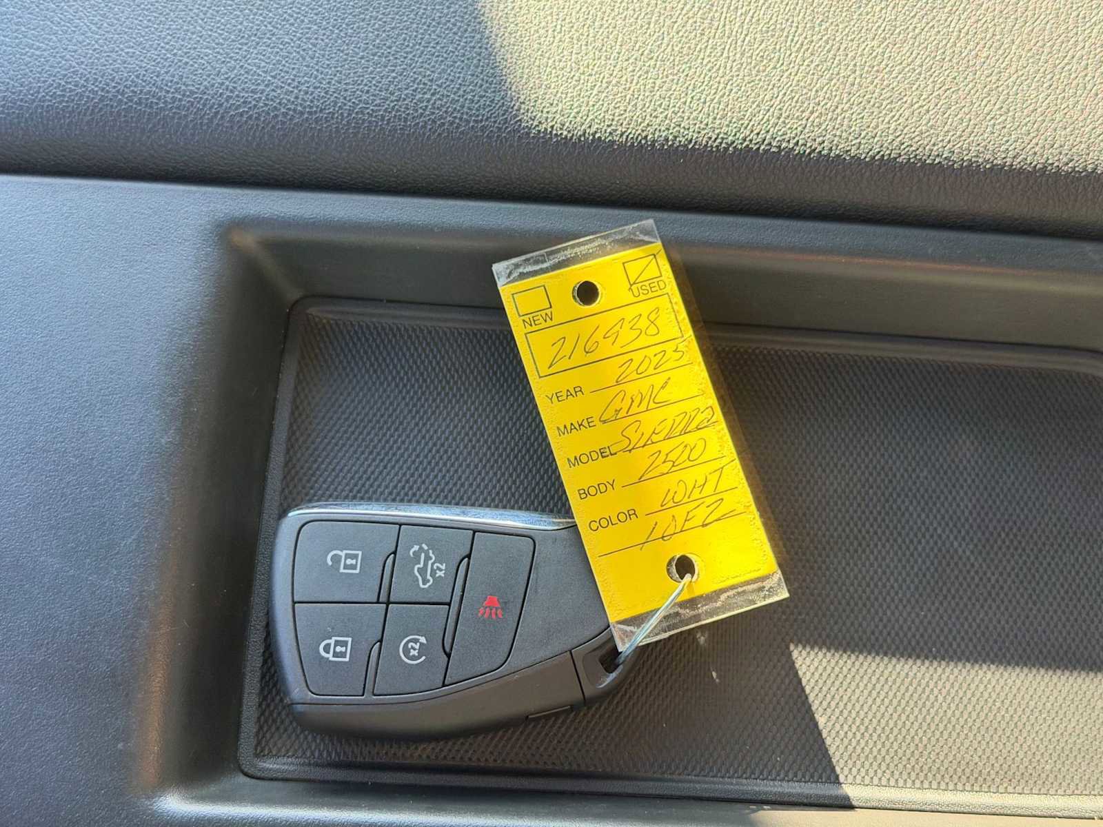 Used 2025 GMC Sierra 3500 SLT w/ X31 Off-Road Package image 35