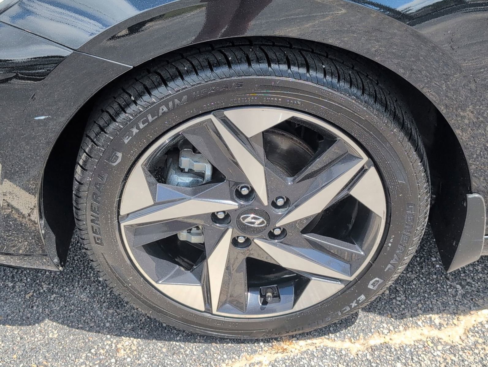 Used 2023 Hyundai Elantra SEL w/ Convenience Package FWD image 11