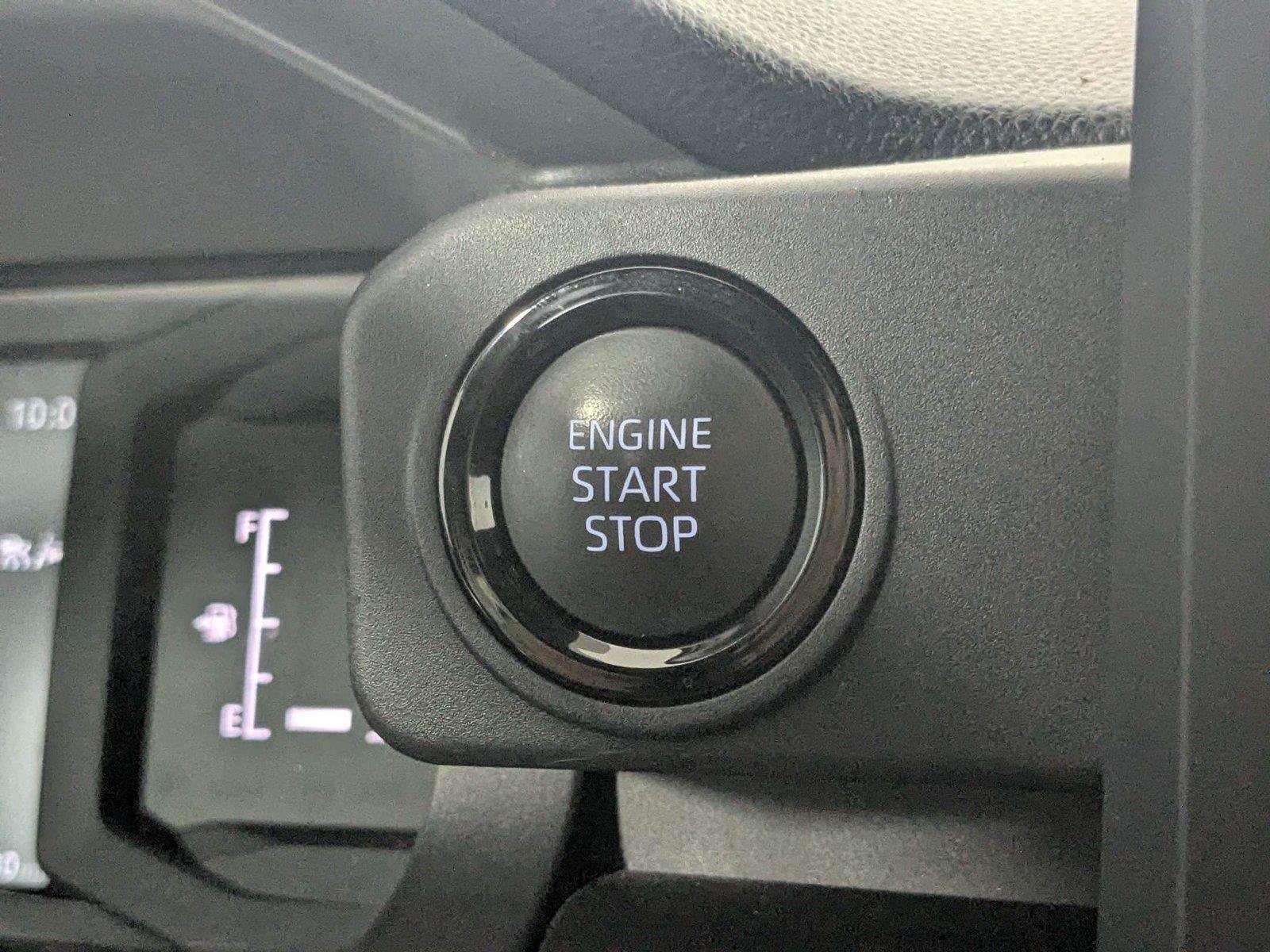 Used 2025 Toyota Tacoma SR AWD/4WD image 26