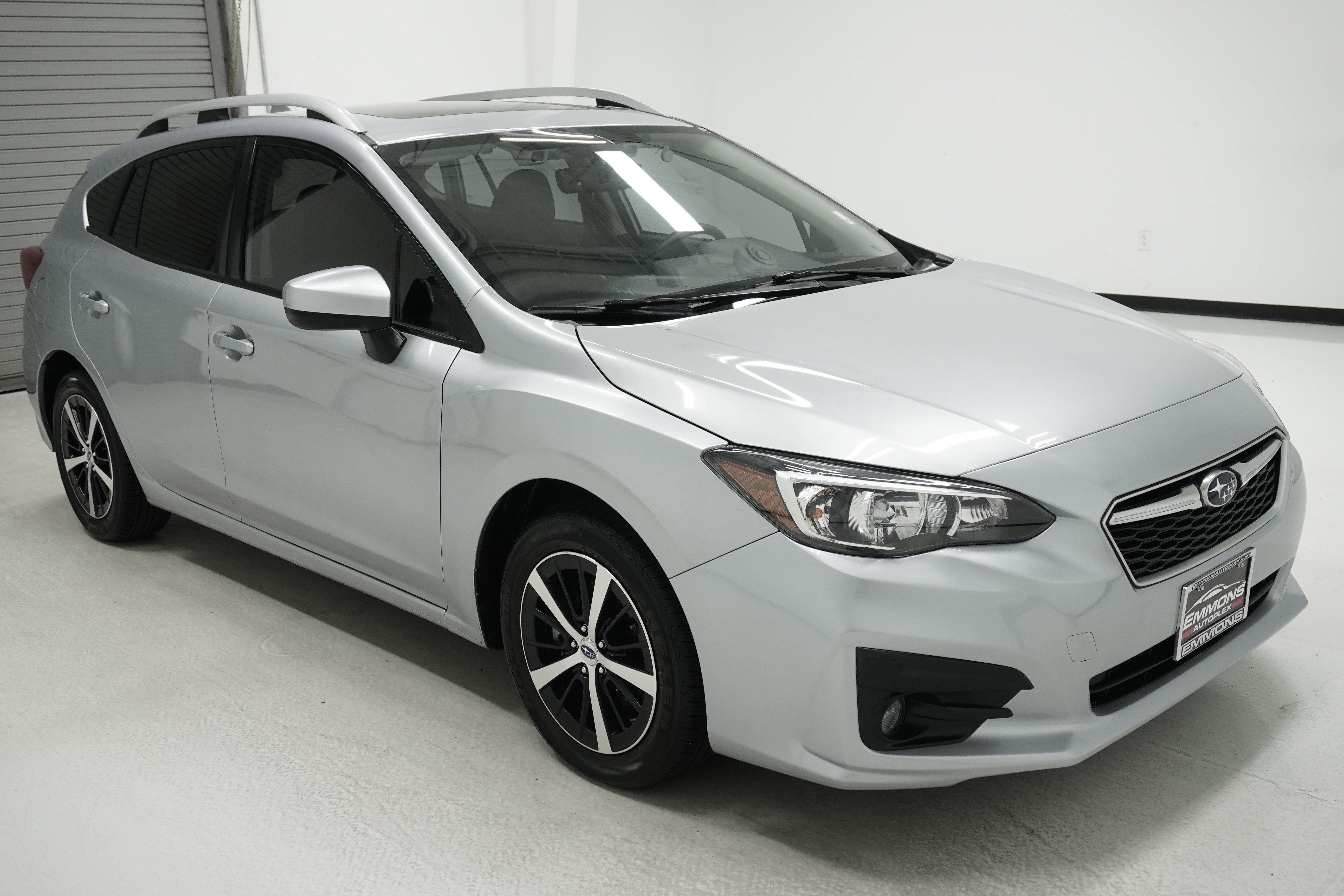 Used 2019 Subaru Impreza 2.0i Premium AWD/4WD image 3