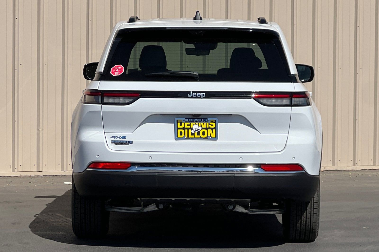 New 2024 Jeep Grand Cherokee Limited 4xe w/ Luxury Tech Group II AWD/4WD image 4