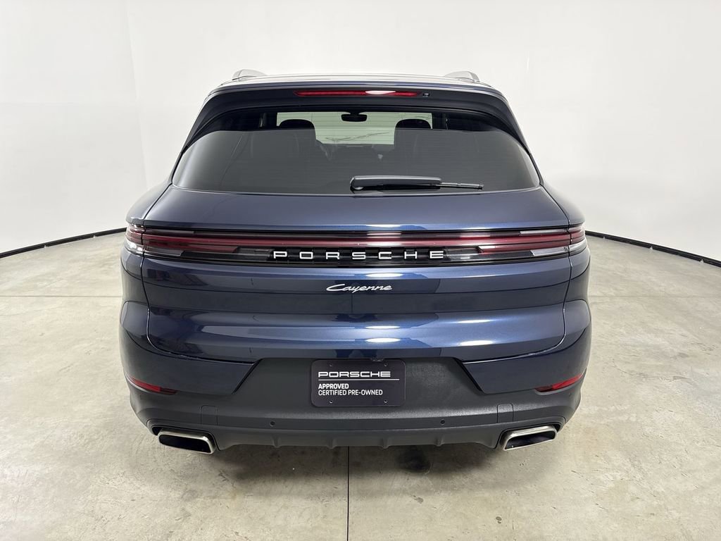 Certified 2025 Porsche Cayenne image 6