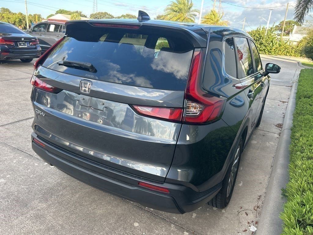 Used 2023 Honda CR-V EX image 7