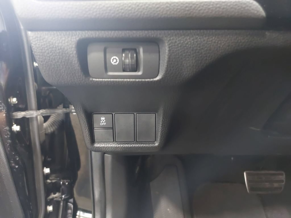 Used 2025 Honda Civic Sport image 25