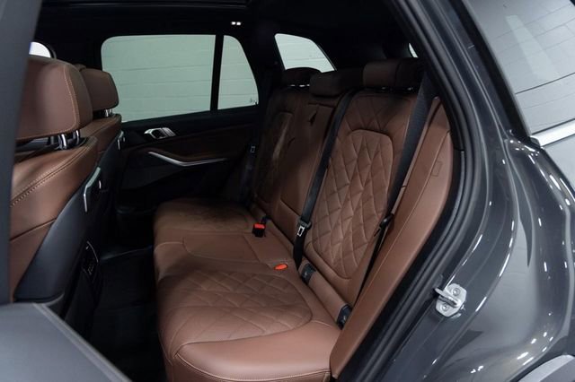 New 2026 BMW X5 xDrive50e image 25