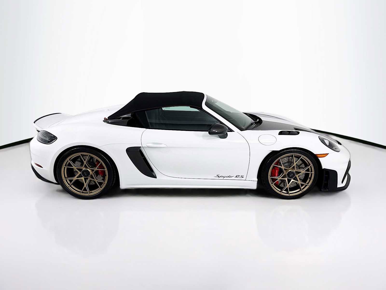 Certified 2024 Porsche 718 Boxster Spyder RS image 8
