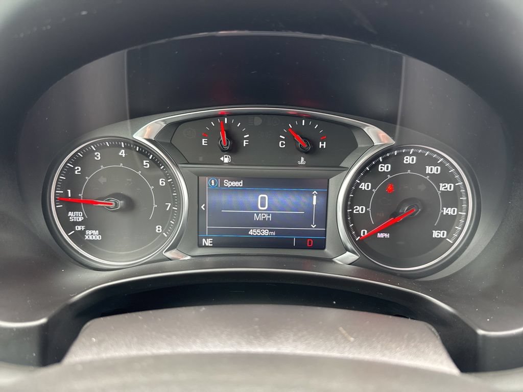 Used 2024 GMC Terrain SLE AWD/4WD image 28