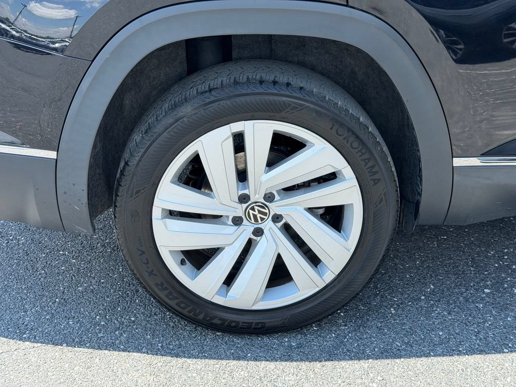 Used 2021 Volkswagen Atlas SEL AWD/4WD image 12
