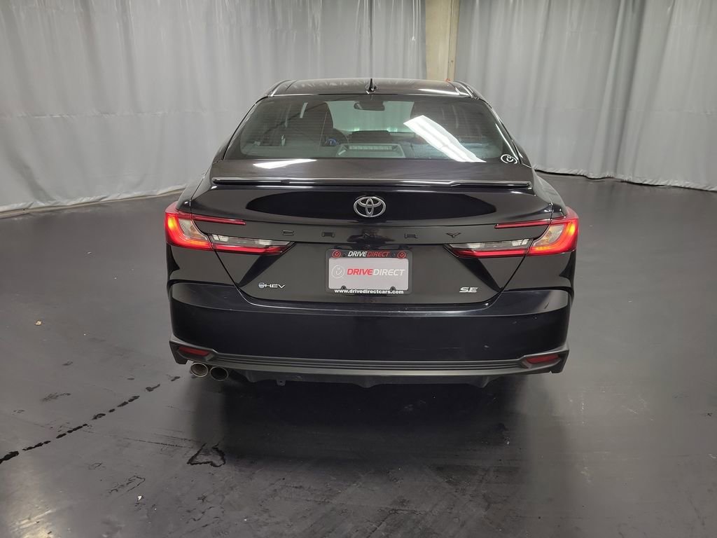 Used 2025 Toyota Camry Hybrid FWD image 7