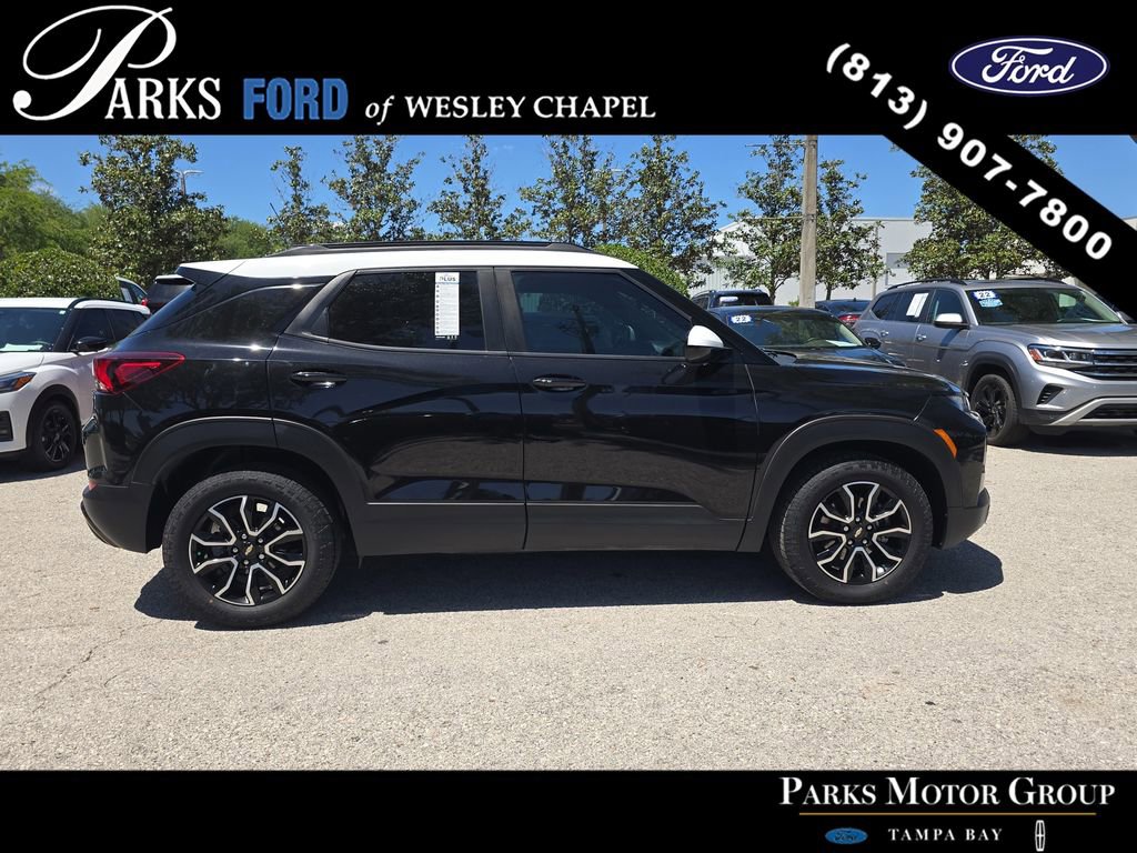 Used 2023 Chevrolet TrailBlazer ACTIV FWD image 3