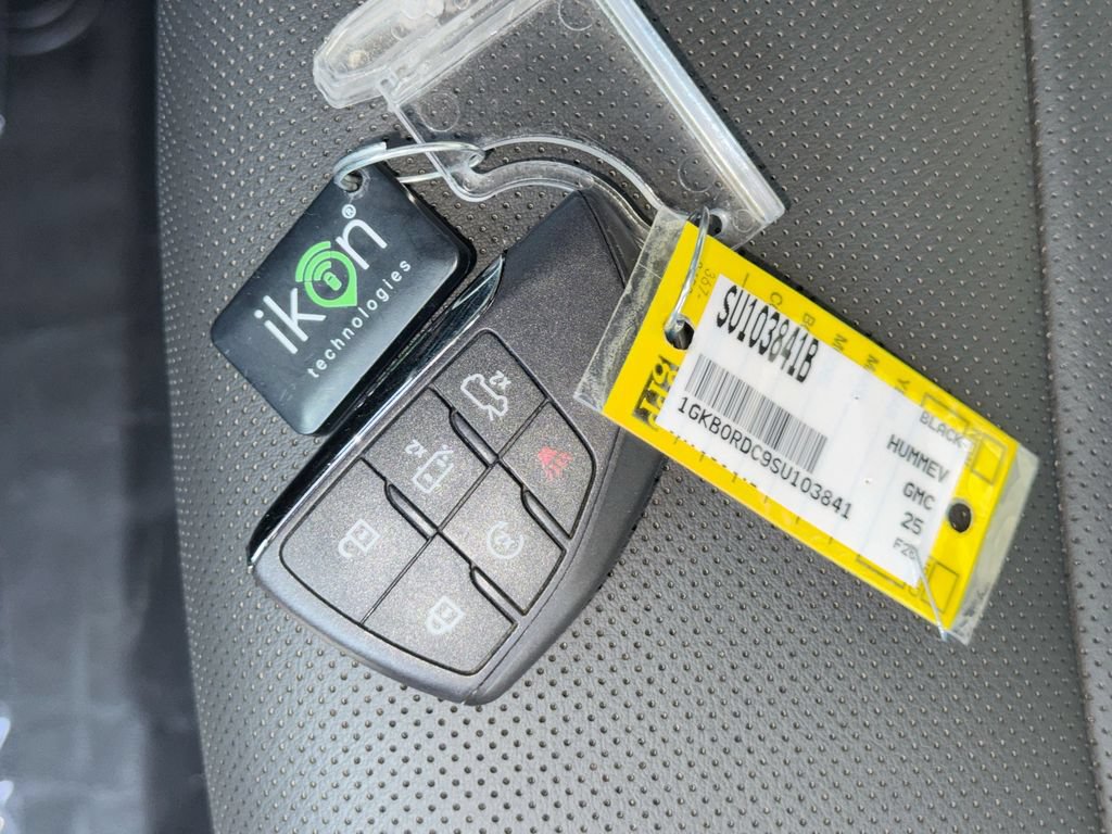 Used 2025 GMC Hummer EV 3X AWD/4WD image 37