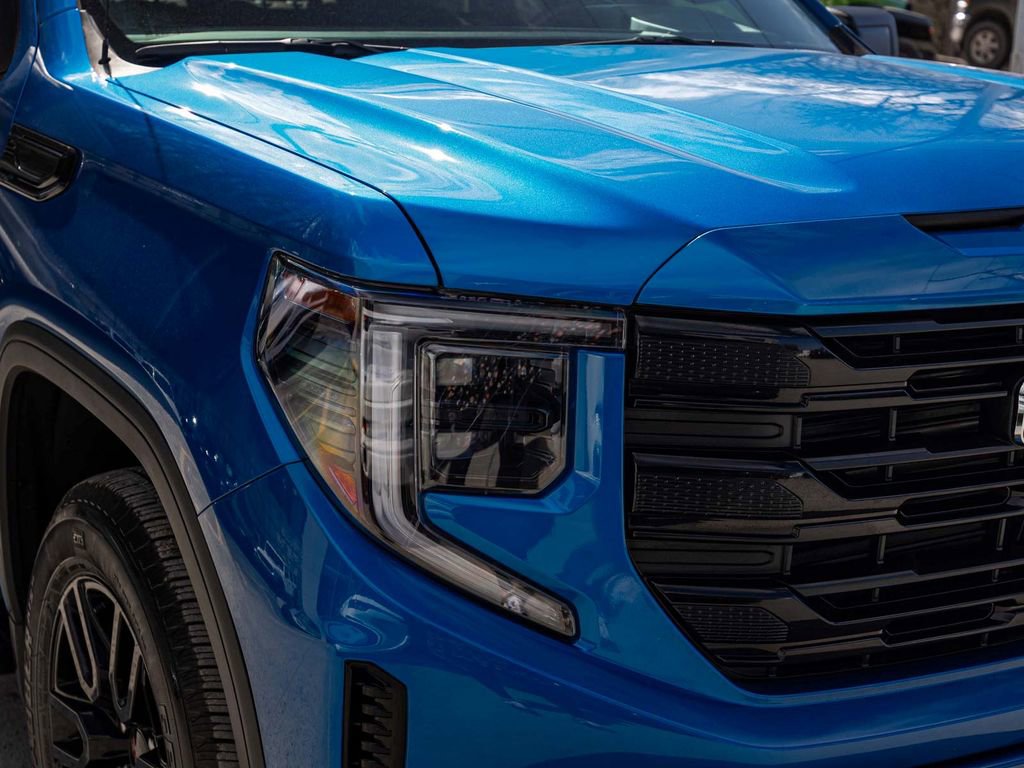 Used 2023 GMC Sierra 1500 Elevation image 33