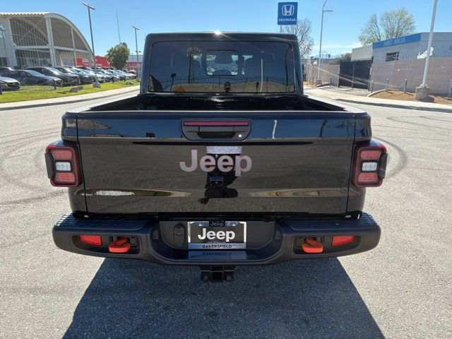 New 2026 Jeep Gladiator Mojave w/ Steel Bumper Group AWD/4WD image 8