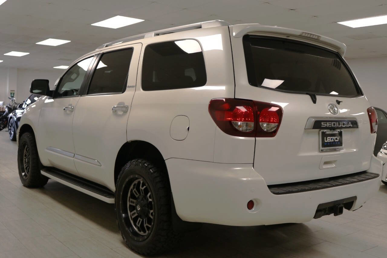Used 2020 Toyota Sequoia Platinum image 9