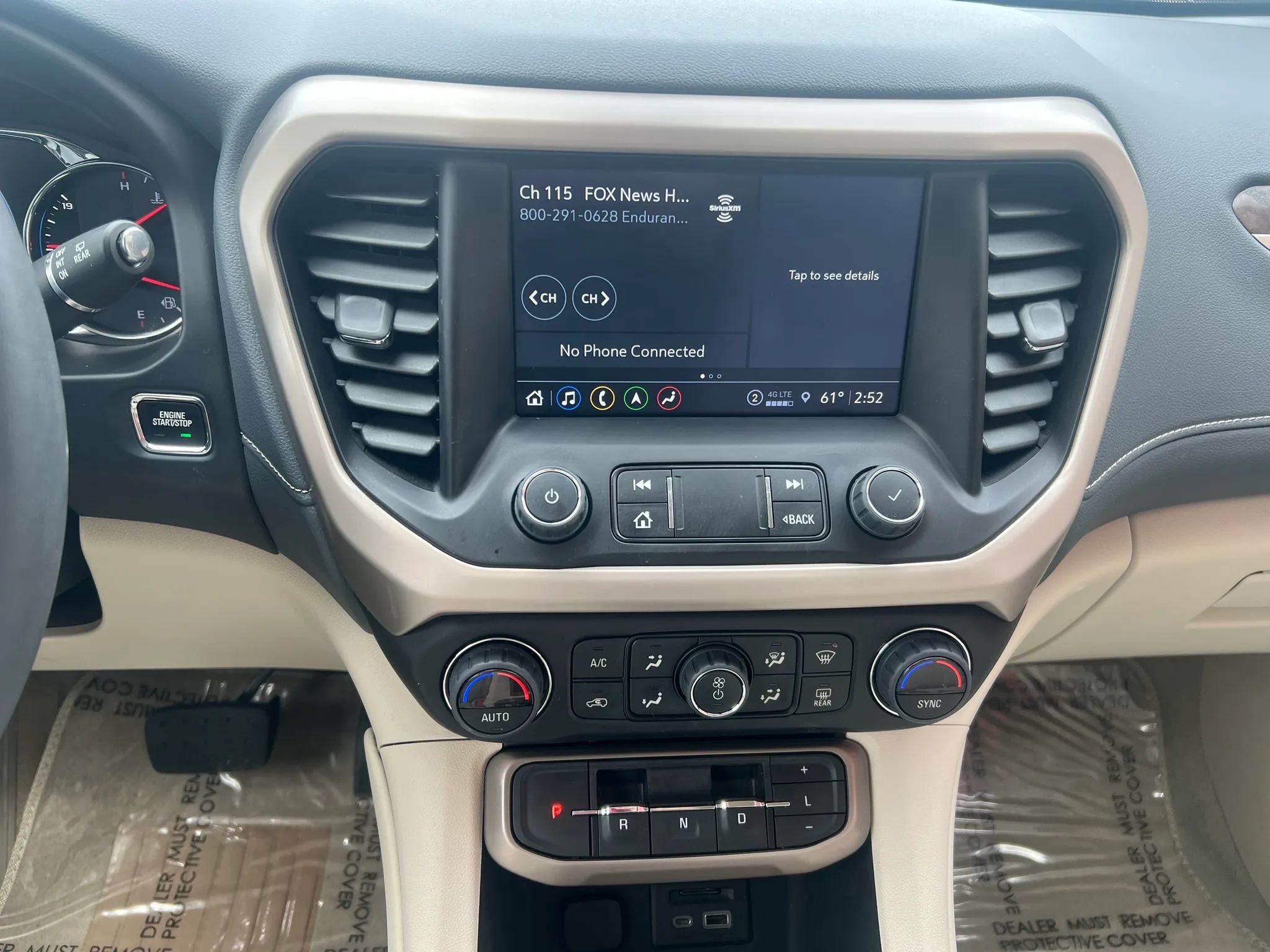 Used 2023 GMC Acadia Denali AWD/4WD image 12