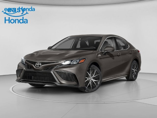 Used 2021 Toyota Camry SE w/ Convenience Package FWD image 1