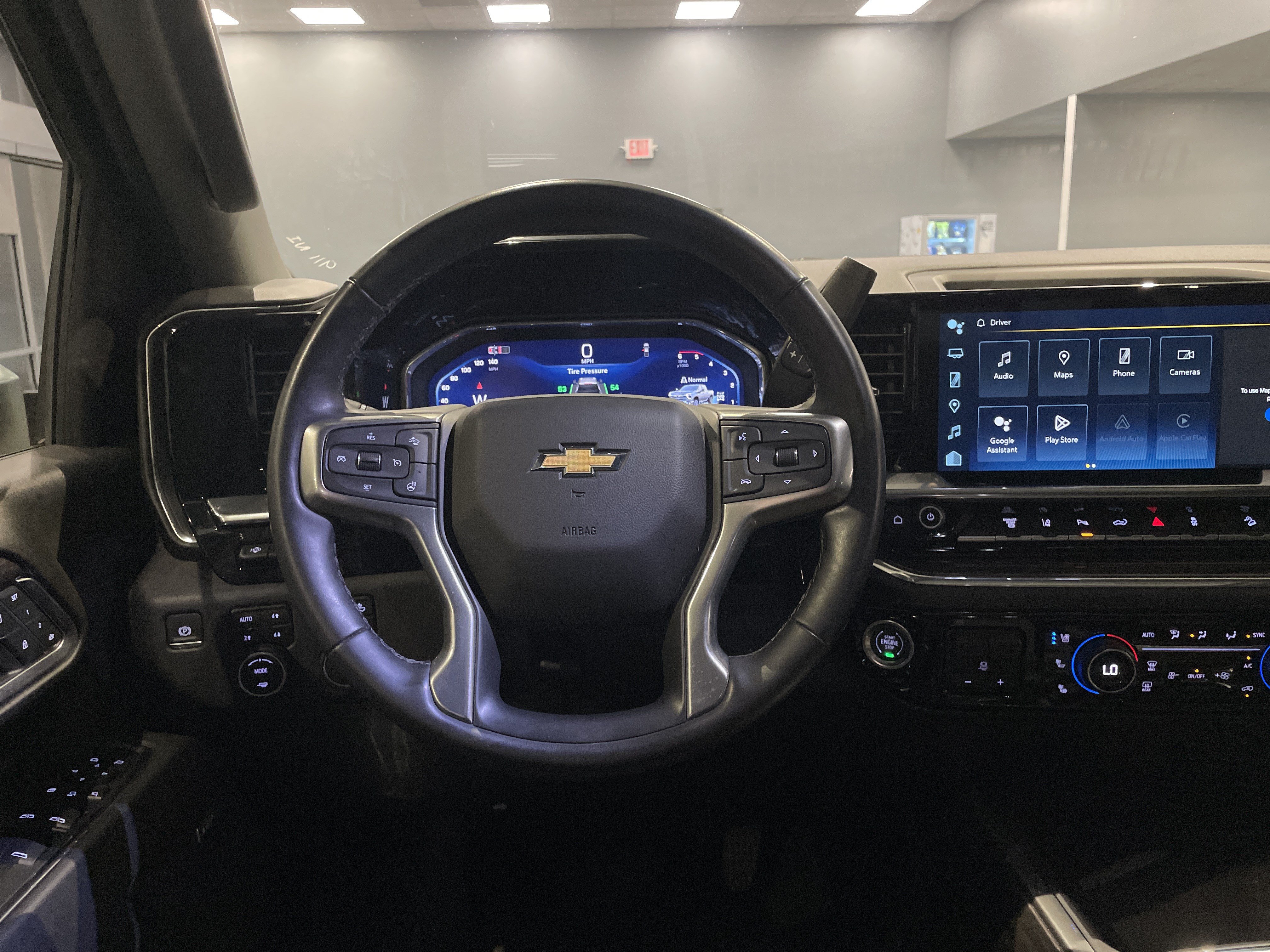 Used 2024 Chevrolet Silverado 2500 LTZ w/ LTZ Premium Package AWD/4WD image 20