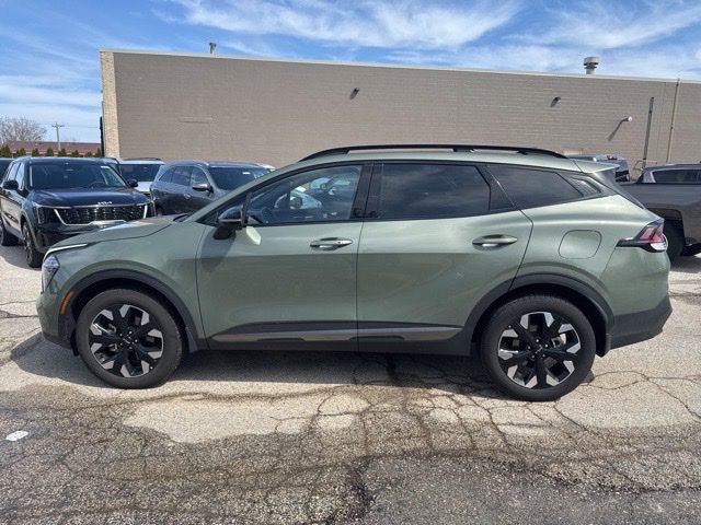 Used 2024 Kia Sportage X-Line w/ X-Line Premium Package image 6